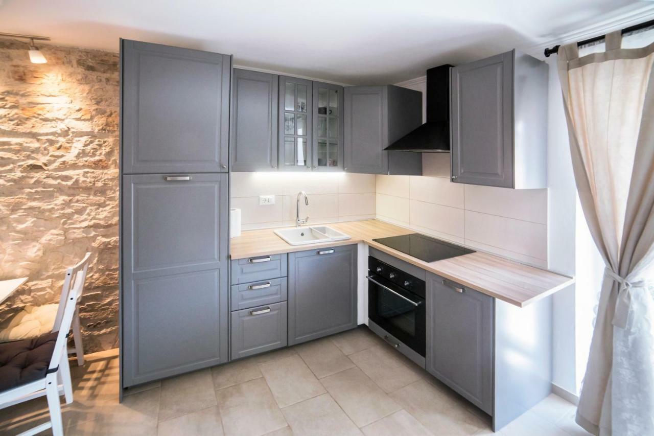 Emma Appartment Пореч Экстерьер фото