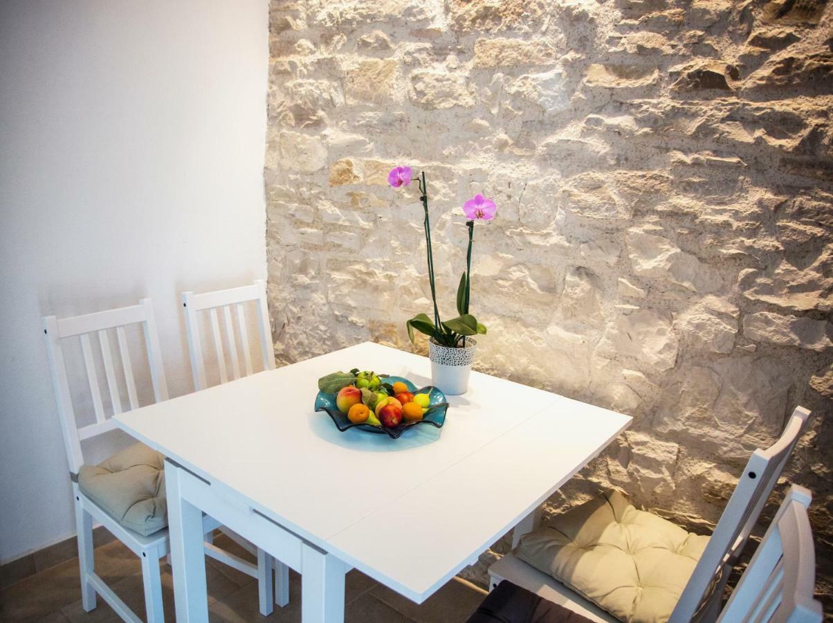 Emma Appartment Пореч Экстерьер фото